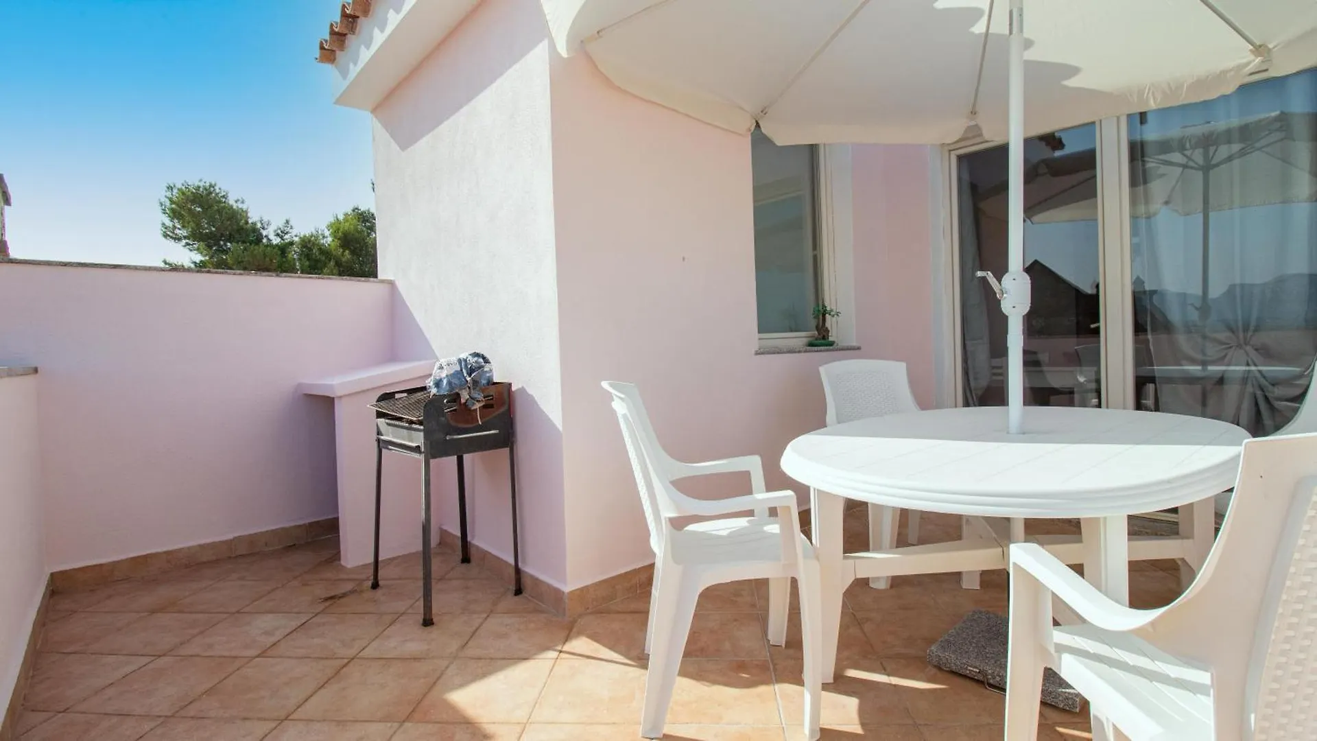 Villa Residenza La Pineta Orosei 0*,