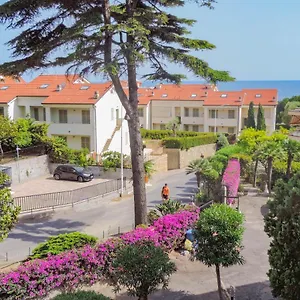  Appartamento H11 - Terrazzo Al Mare - - Parcheggio Italia